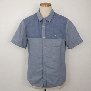 The North Face Mens Short Sleeve Button Up Shirt Blue Chambray Size M
